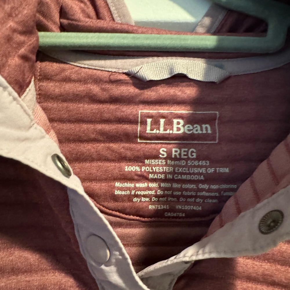 L.L. Bean Women's Ribbed Sweater - Picture 2 of 4